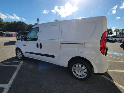 Used 2021 RAM ProMaster City Tradesman SLT image 8