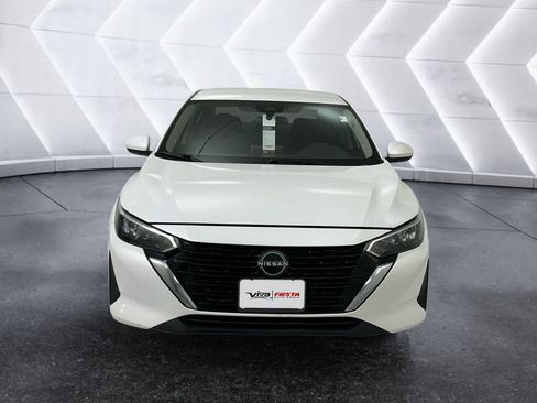 Used 2024 Nissan Sentra SV w/ All-Weather Package image 2