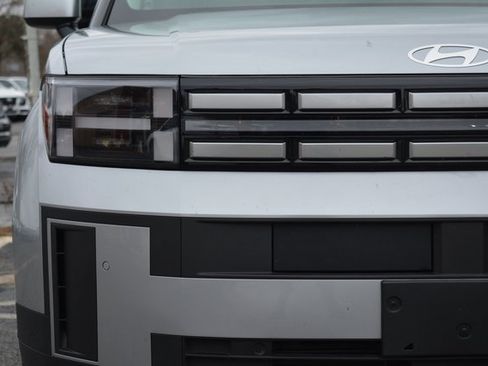 Used 2025 Hyundai Santa Fe SEL image 9