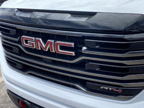 Used 2026 GMC Sierra 1500 AT4 w/ Technology Package AWD/4WD image 27