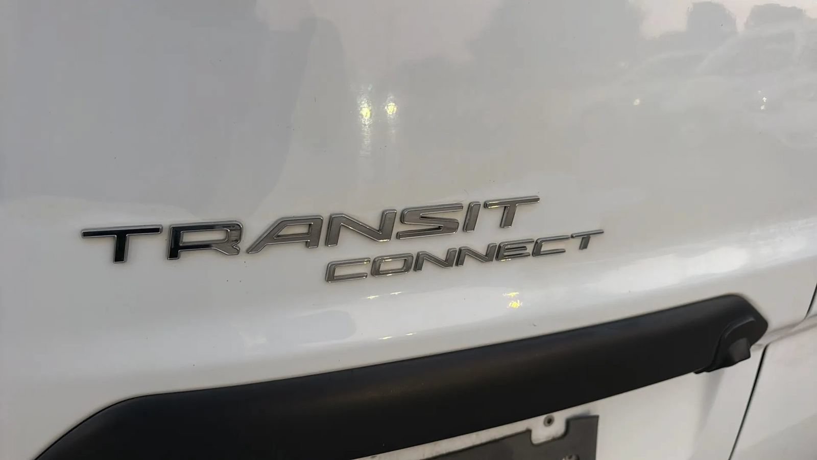Used 2018 Ford Transit Connect XLT FWD image 17