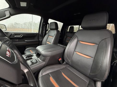 Used 2024 GMC Sierra 1500 AT4 w/ Technology Package image 22