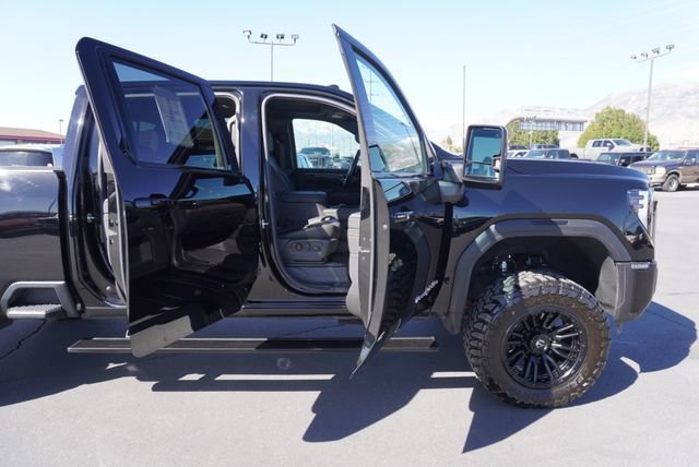 Used 2025 GMC Sierra 2500 AT4 w/ AT4 Premium Plus Package AWD/4WD image 27