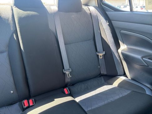 Used 2025 Nissan Versa SV FWD image 35