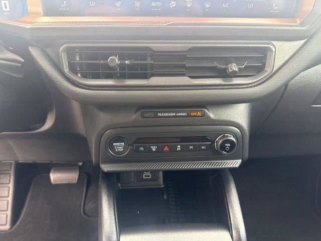 Used 2025 Ford Bronco Sport Outer Banks w/ Outer Banks Tech Package+ AWD/4WD image 25