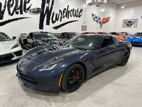 Used 2016 Chevrolet Corvette Stingray Coupe w/ Carbon Flash Badge Package image 22
