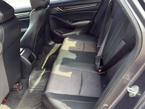Used 2020 Honda Accord Sport image 7