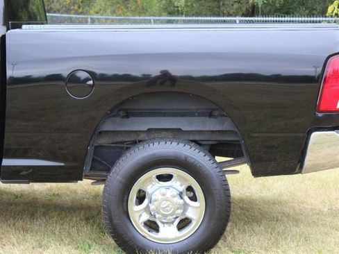 Used 2012 RAM 3500 SLT w/ Technology Group image 6