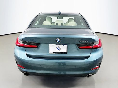 Used 2021 BMW 330e w/ Convenience Package image 6