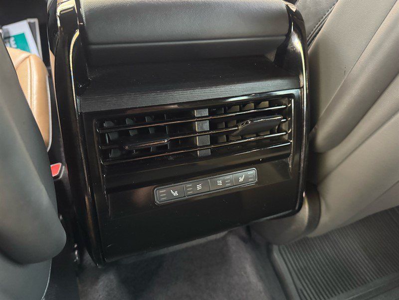 Used 2023 Land Rover Range Rover Sport SE Dynamic AWD/4WD image 23