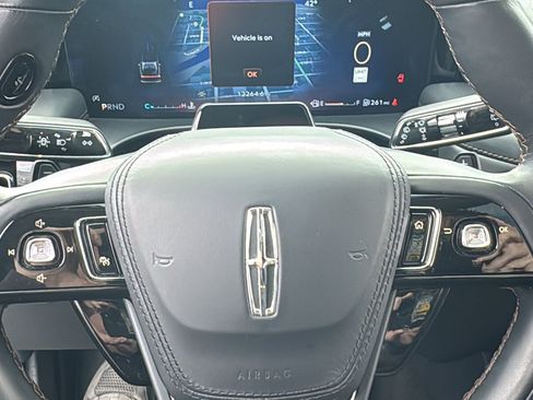 Used 2025 Lincoln Aviator Reserve w/ Jet Appearance Package AWD/4WD image 18