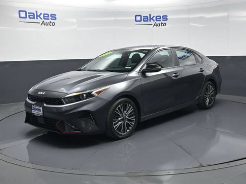 Certified 2023 Kia Forte GT-Line w/ GT-Line Premium Package FWD image 3