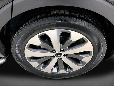 Used 2022 Kia Telluride SX image 34