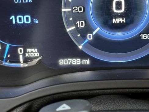 Used 2017 Cadillac Escalade ESV Premium Luxury image 23