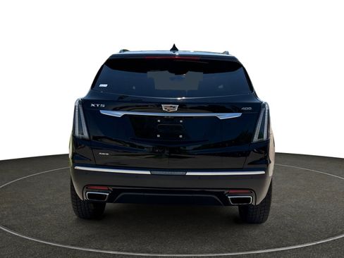 Used 2021 Cadillac XT5 Sportv w/ Platinum Package AWD/4WD image 5