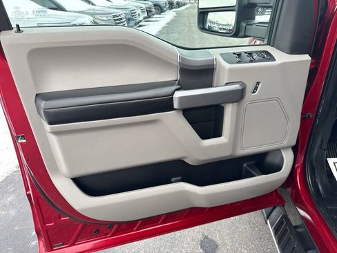 Used 2018 Ford F150 XLT w/ Equipment Group 302A Luxury image 32