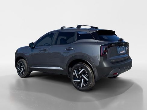 New 2026 Nissan Kicks SV w/ SV Premium Package image 3