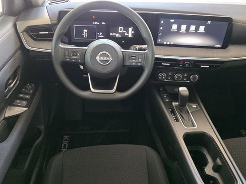 New 2026 Nissan Kicks S FWD image 10