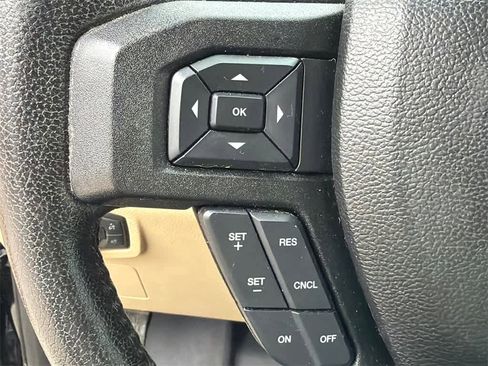 Used 2016 Ford F150 XLT w/ Equipment Group 302A Luxury image 23