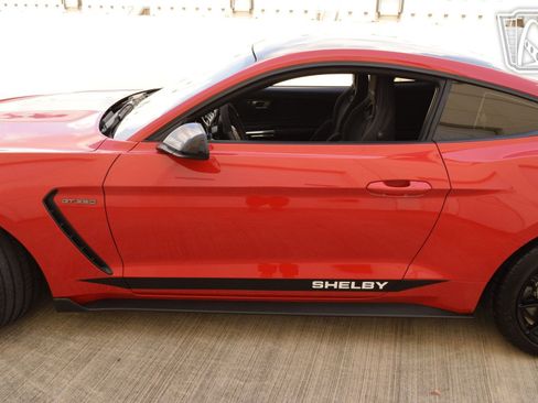 Used 2017 Ford Mustang Shelby GT350 image 33