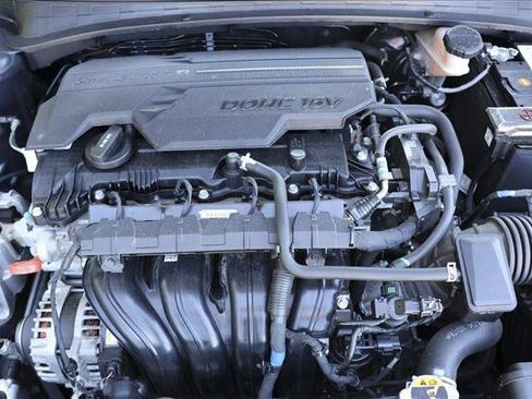Used 2021 Hyundai Elantra SEL FWD image 29