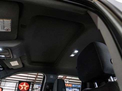 Used 2023 GMC Sierra 3500 Pro w/ Convenience Package image 26