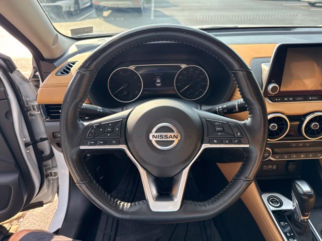 Used 2023 Nissan Sentra SV w/ SV Premium Package FWD image 17