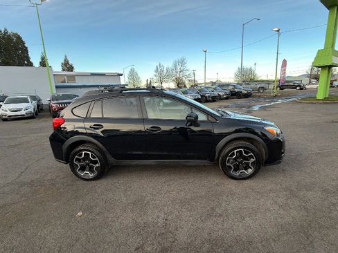 Used 2015 Subaru Crosstrek 2.0i Limited image 3