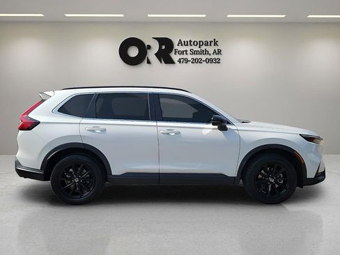 Used 2025 Honda CR-V Sport-L image 6