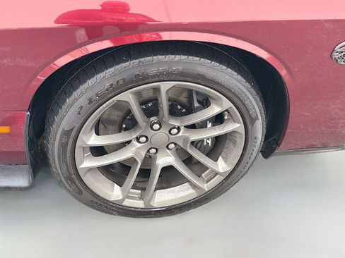 Used 2022 Dodge Challenger SRT Hellcat w/ Plus Package image 31