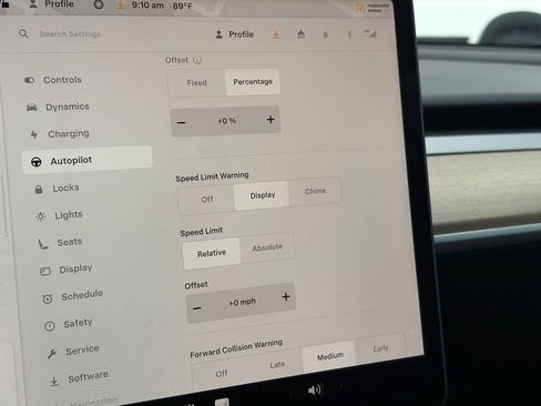 Used 2022 Tesla Model 3 Long Range AWD/4WD image 12