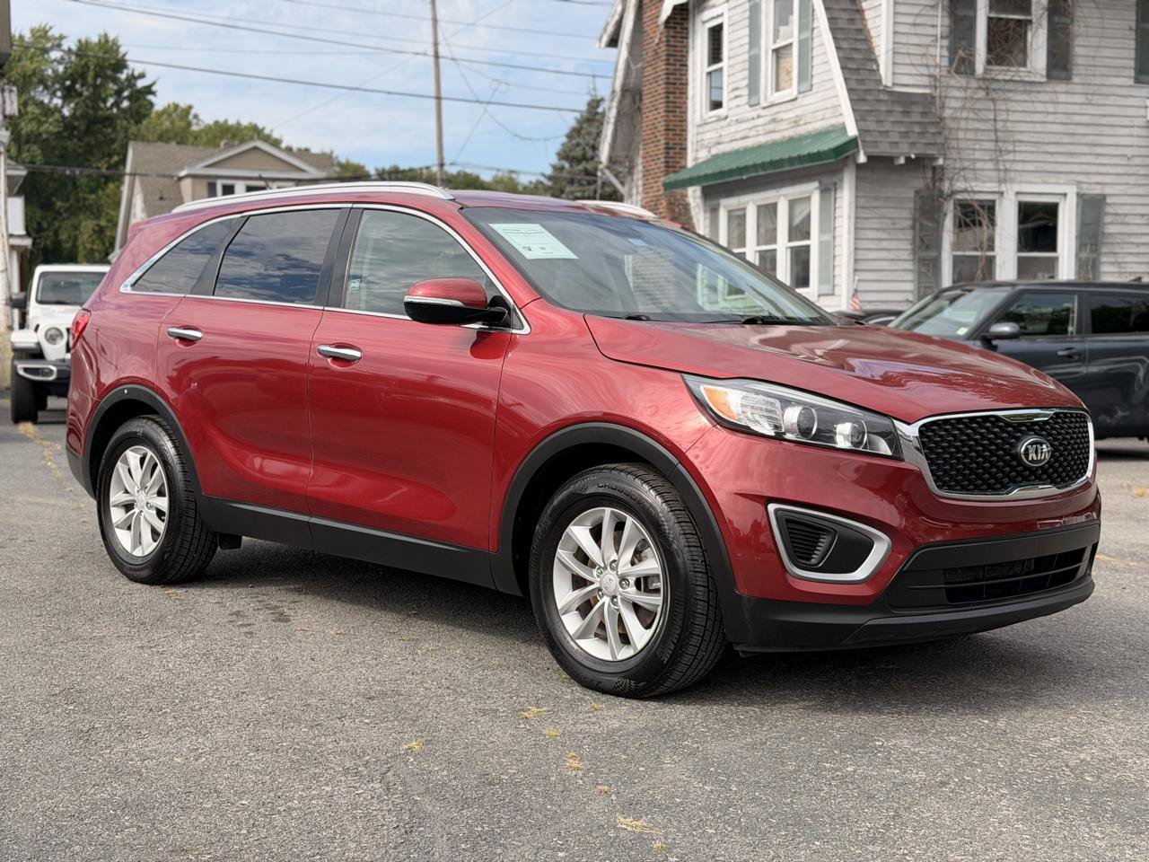 Used 2016 Kia Sorento LX FWD image 2