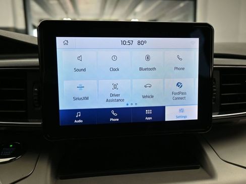 Used 2021 Ford Explorer XLT w/ Equipment Group 202A RWD image 21