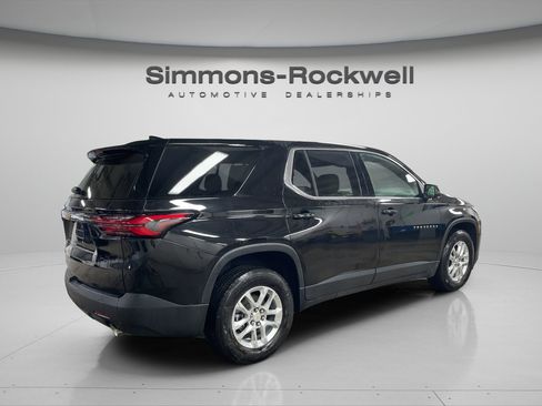 Used 2023 Chevrolet Traverse LS w/ LPO, Floor Liner Package AWD/4WD image 5