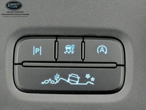 Used 2025 Ford Ranger Raptor AWD/4WD image 27
