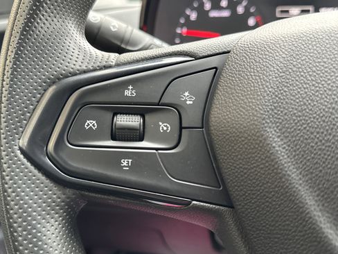 Used 2024 Chevrolet Trax LS image 16