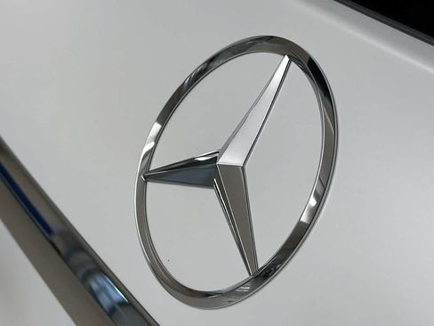New 2026 Mercedes-Benz GLS 450 4MATIC image 8
