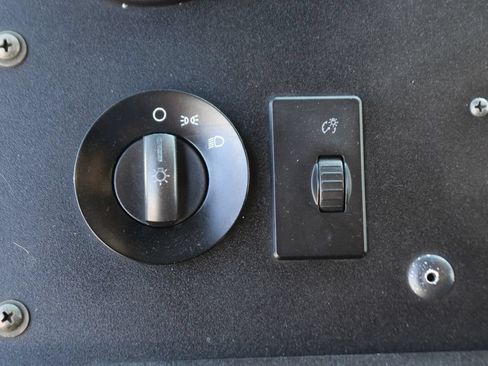 Used 2019 Ford E-450 and Econoline 450 Super Duty RWD image 20
