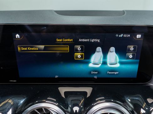 Used 2023 Mercedes-Benz GLA 250 w/ Premium Package image 21