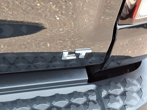 Used 2024 Chevrolet Colorado LT w/ LT Convenience Package II RWD image 31