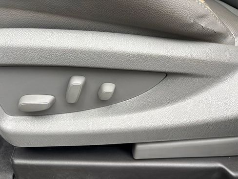 Used 2018 GMC Sierra 1500 SLT image 25