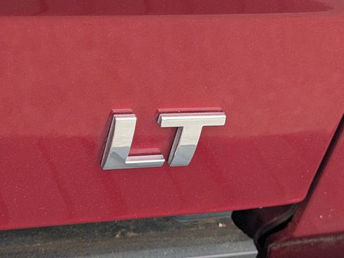 Used 2018 Chevrolet Silverado 1500 LT w/ All Star Edition image 6