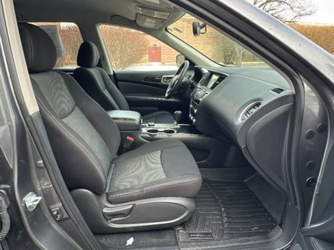 Certified 2020 Nissan Pathfinder SV image 24