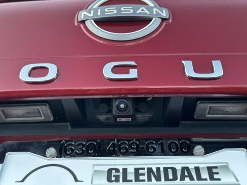 Used 2022 Nissan Rogue SL w/ SL Premium Package image 16