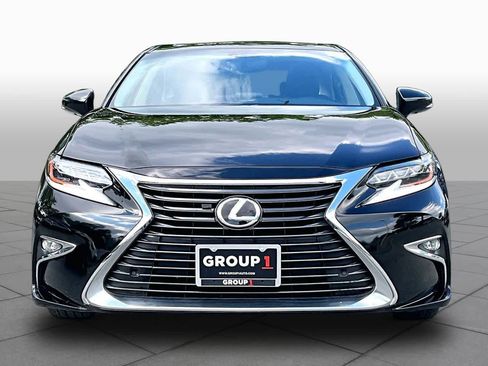 Used 2016 Lexus ES 350 w/ Navigation System Package FWD image 4