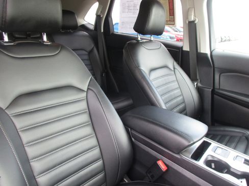 Used 2023 Ford Edge SEL w/ Convenience Package AWD/4WD image 41