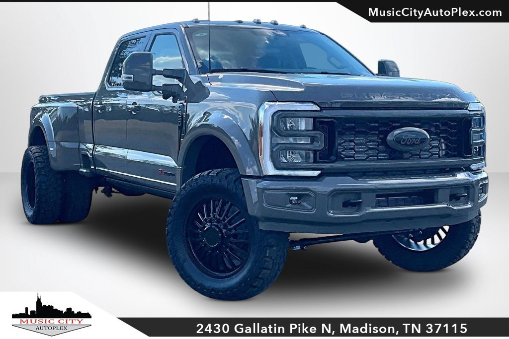 Used 2027 Ford F450 Lariat AWD/4WD image 1