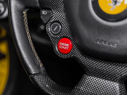 Used 2011 Ferrari 458 Italia Coupe RWD image 45
