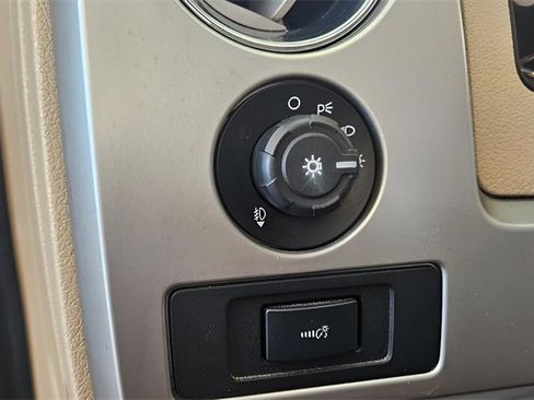 Used 2013 Ford F150 King Ranch w/ King Ranch Luxury Pkg image 23