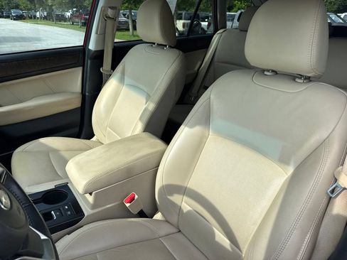 Used 2018 Subaru Outback 3.6R Limited AWD/4WD image 10